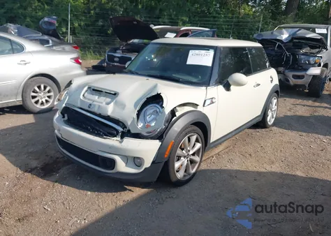 2013 Mini Cooper Cooper S from USA, damaged, VIN WMWSV3C50DT476480